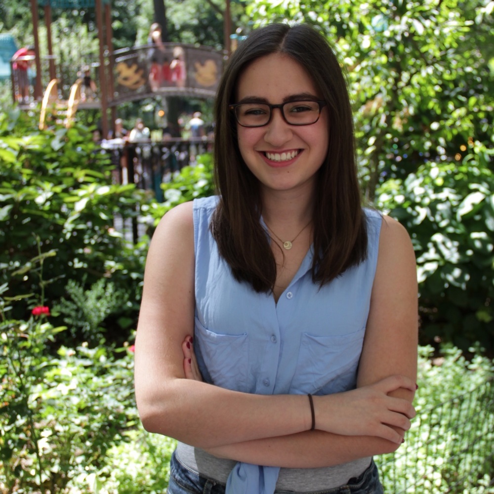 Meet your Posher, Cynthia